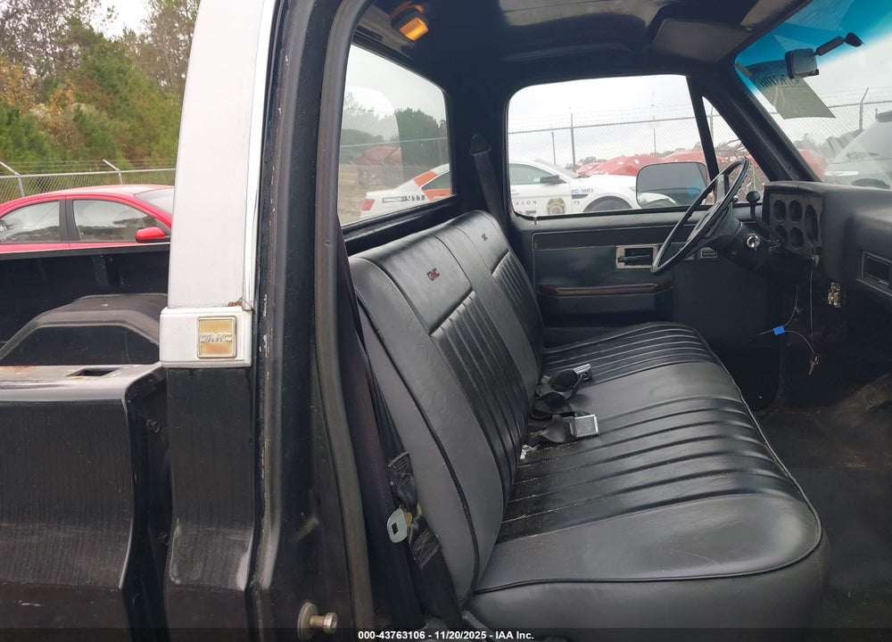 1985 GMC C1500 VIN: 2GTDC14H2F1544172