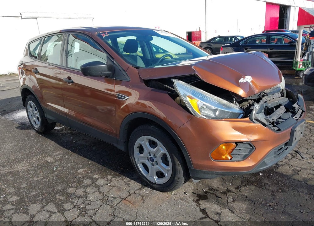 2017 FORD ESCAPE S VIN: 1FMCU0F74HUE24349