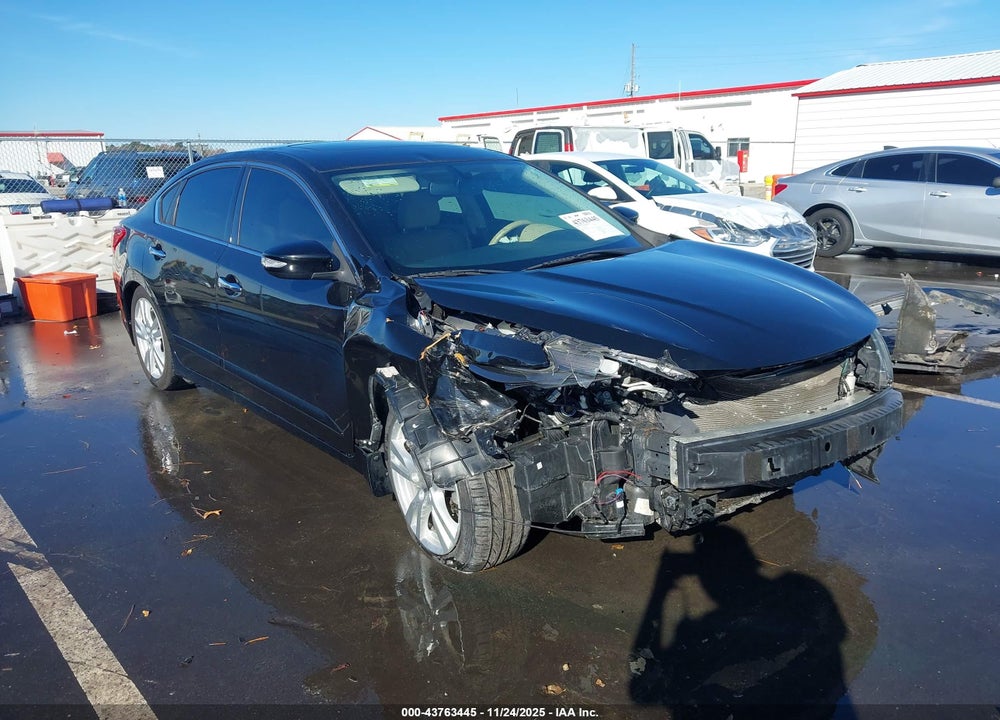 2017 NISSAN ALTIMA 3.5 SL VIN: 1N4BL3AP1HC256452