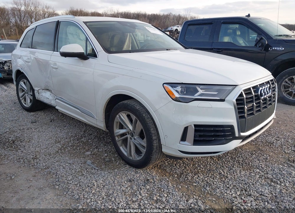 2021 AUDI Q7 VIN: WA1LXAF78MD017253