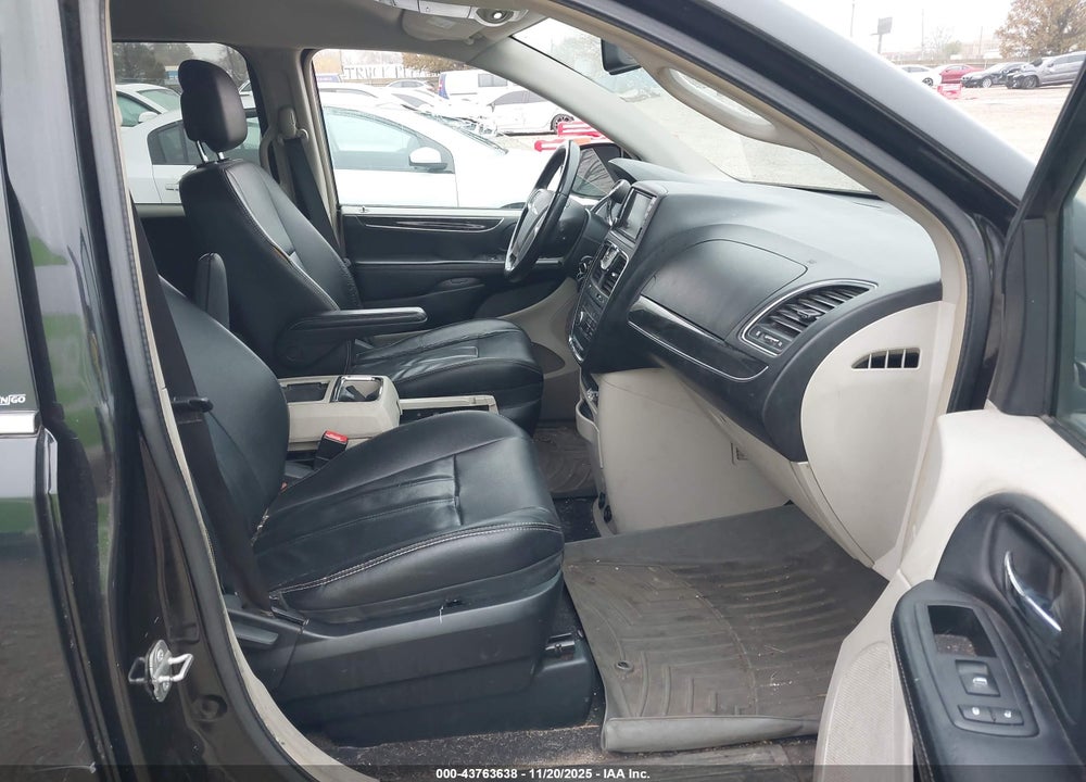 2014 CHRYSLER TOWN & COUNTRY TOURING VIN: 2C4RC1BG0ER317725
