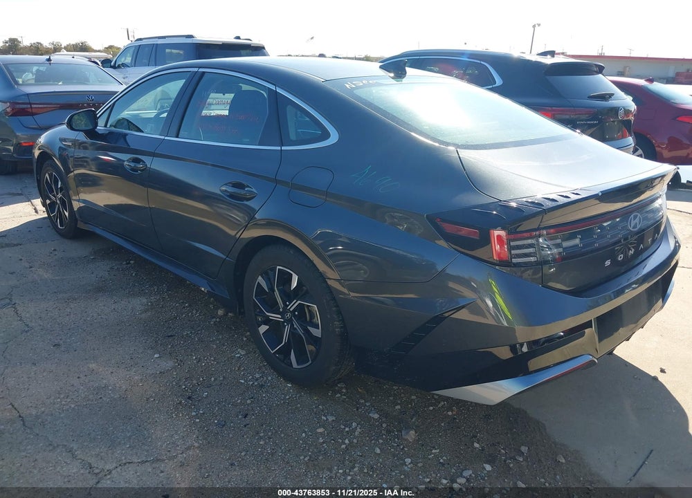 2024 HYUNDAI SONATA VIN: KMHL64JA3RA354690