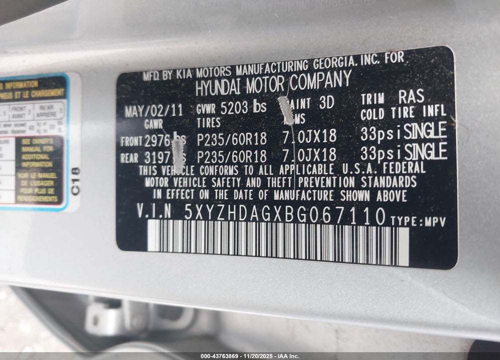 2011 HYUNDAI SANTA FE SE VIN: 5XYZHDAGXBG067110
