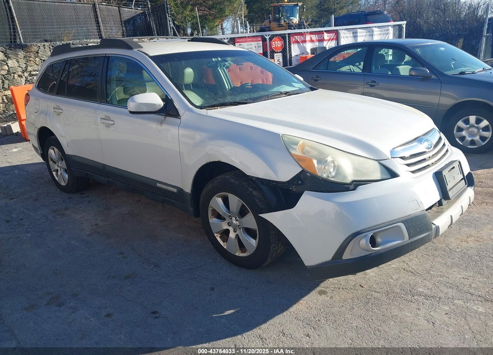 2011 SUBARU OUTBACK 2.5I LIMITED VIN: 4S4BRBJC2B3385108