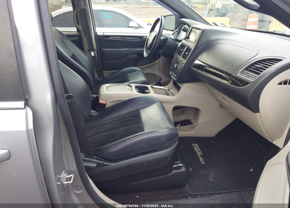 2016 DODGE GRAND CARAVAN SXT VIN: 2C4RDGCG9GR399391