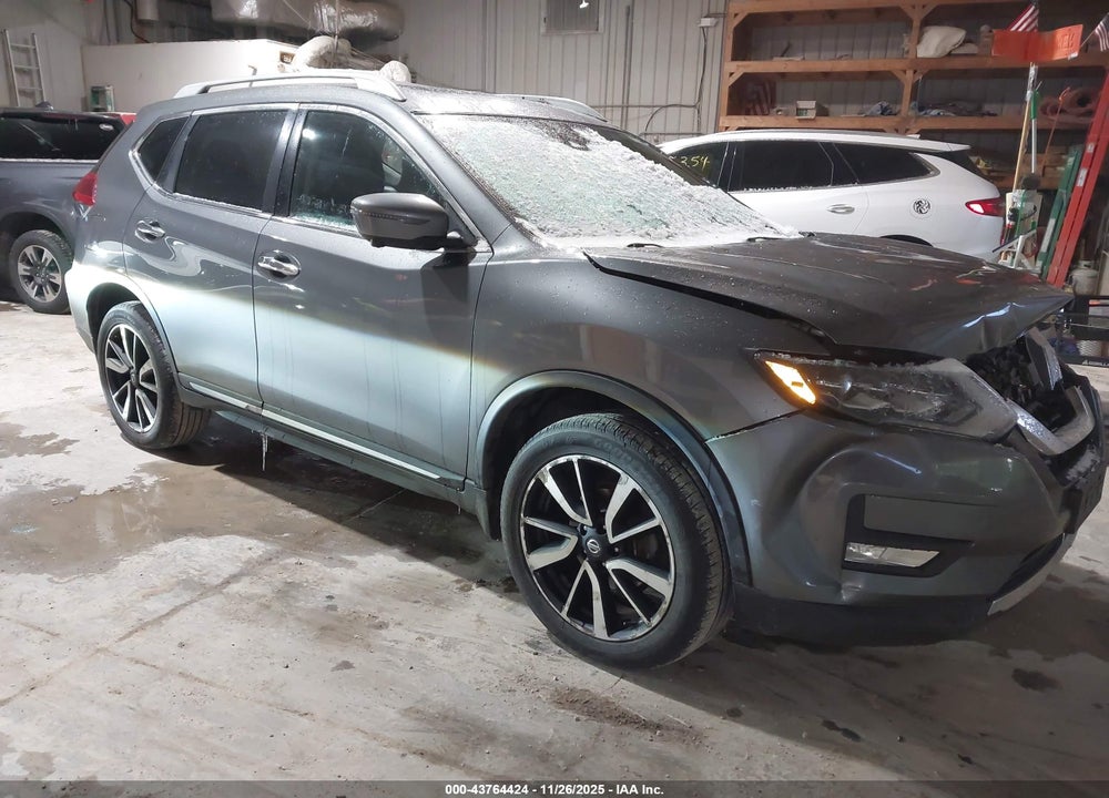 2018 NISSAN ROGUE SL VIN: JN8AT2MV1JW325188