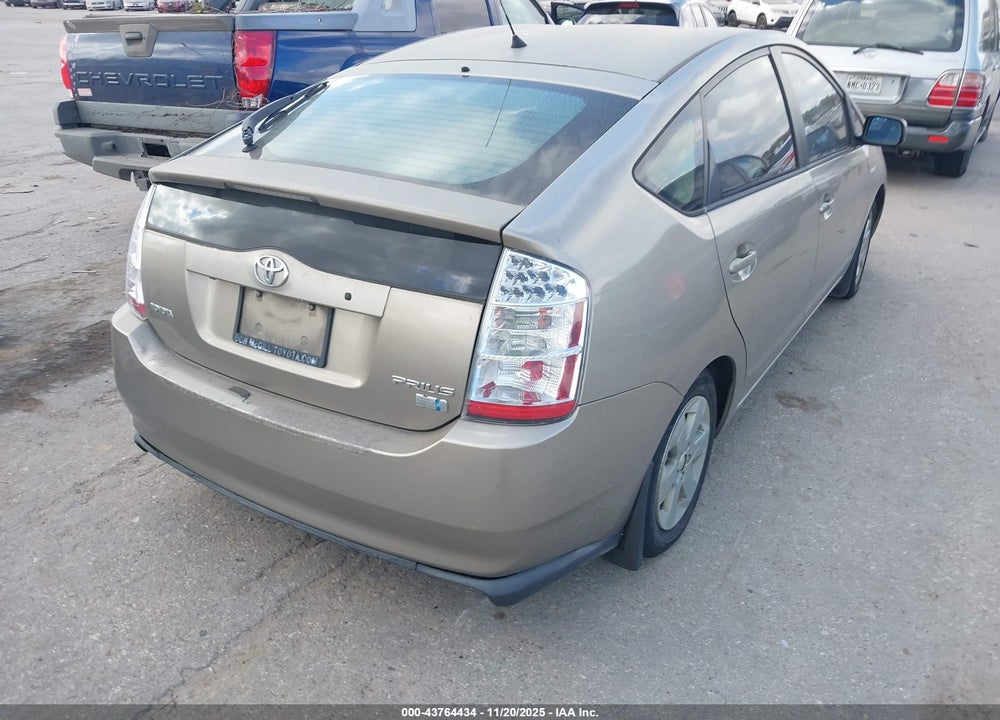 2007 TOYOTA PRIUS VIN: JTDKB20U277608668