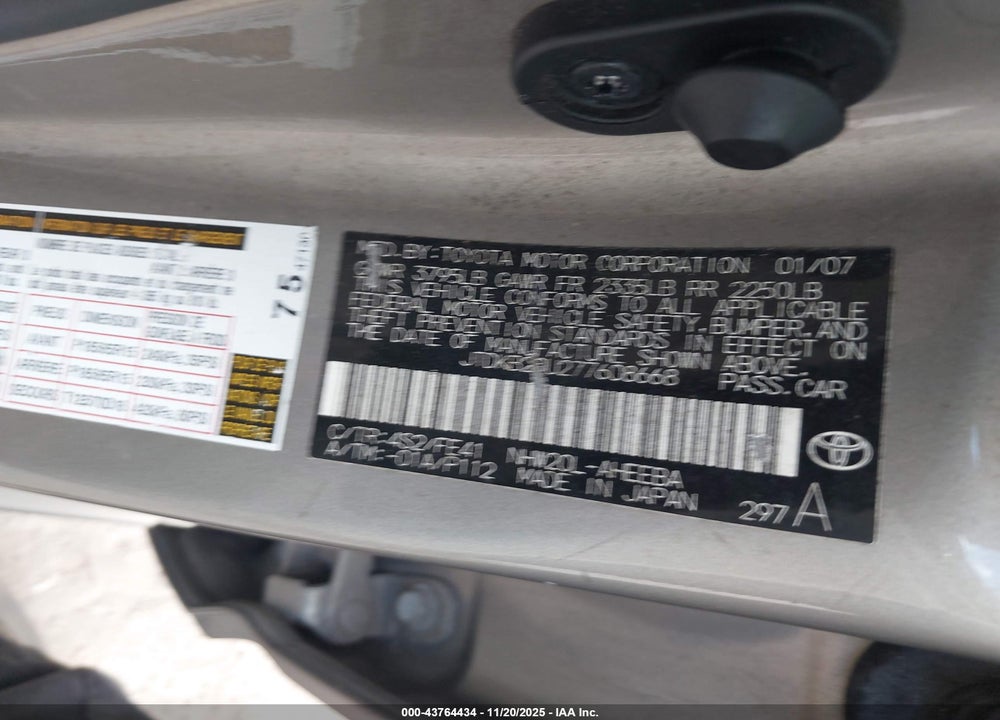 2007 TOYOTA PRIUS VIN: JTDKB20U277608668