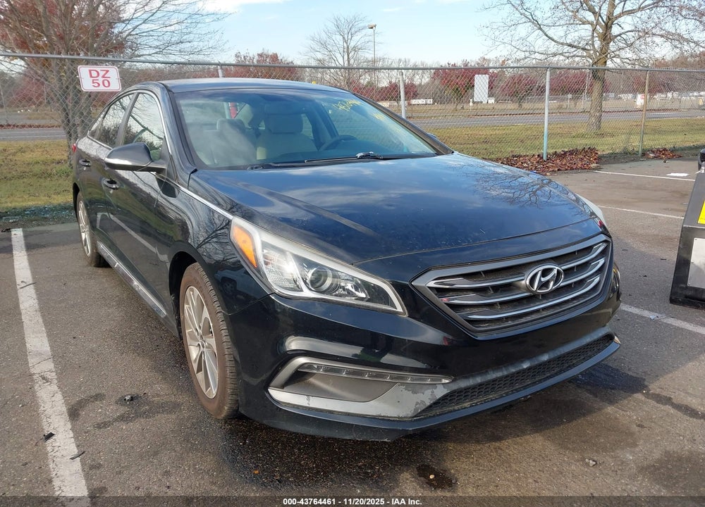2015 HYUNDAI SONATA SPORT VIN: 5NPE34AF0FH187467