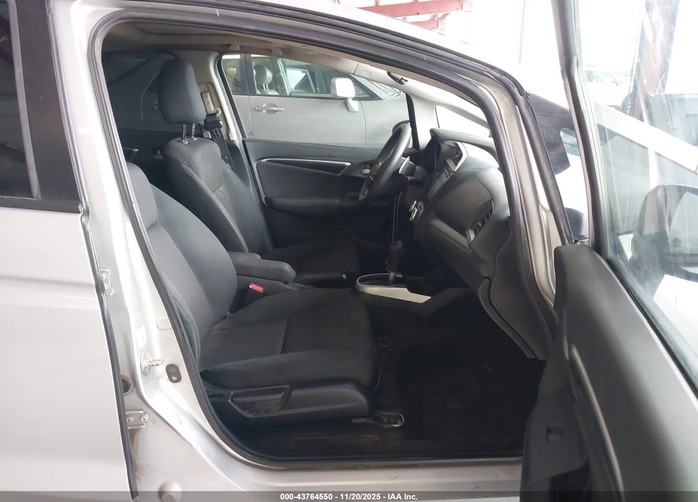 2015 HONDA FIT EX/EX-L VIN: 3HGGK5H84FM740481