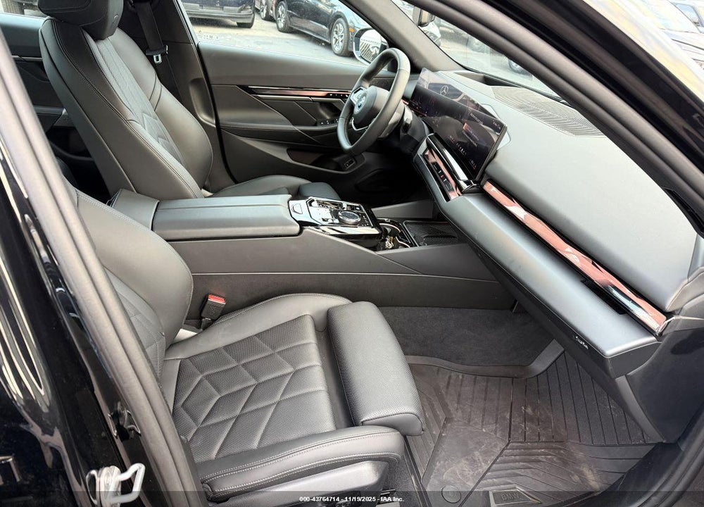 2024 BMW I5 EDRIVE40 VIN: WBY33FK08RCR50234