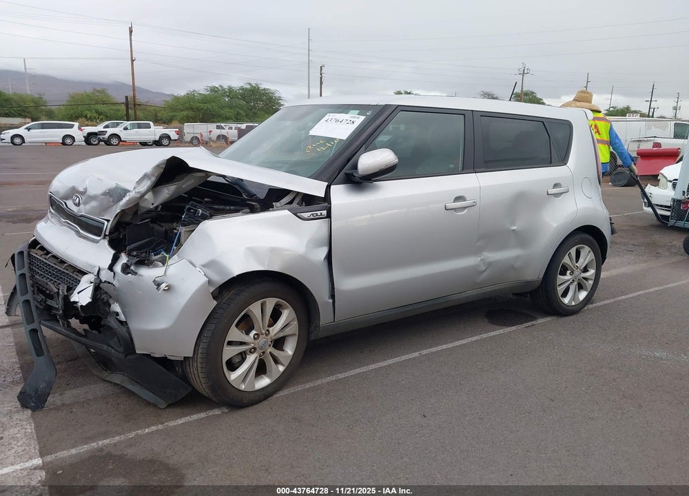 2014 KIA SOUL + VIN: KNDJP3A50E7705360