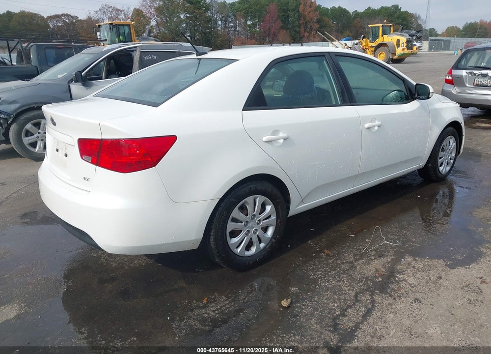 2012 KIA FORTE VIN: KNAFU4A22C5586985