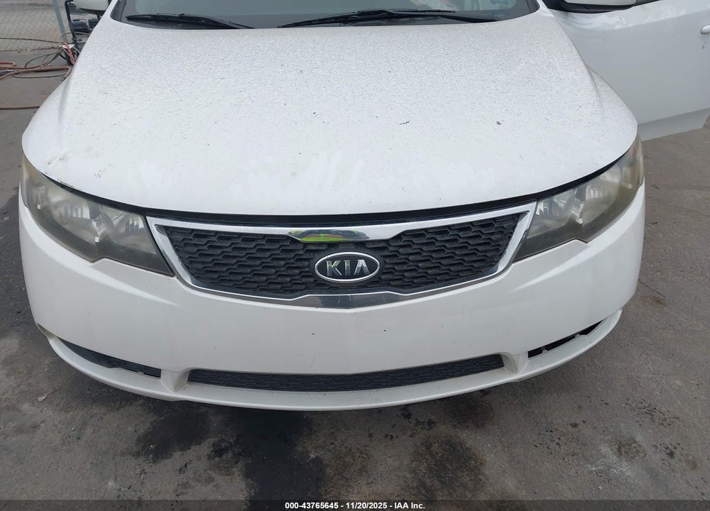 2012 KIA FORTE VIN: KNAFU4A22C5586985