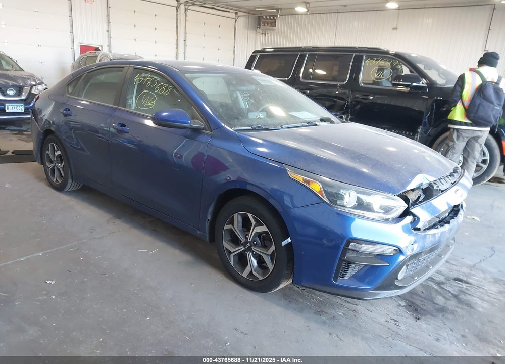 2021 KIA FORTE LXS VIN: 3KPF24AD6ME372906