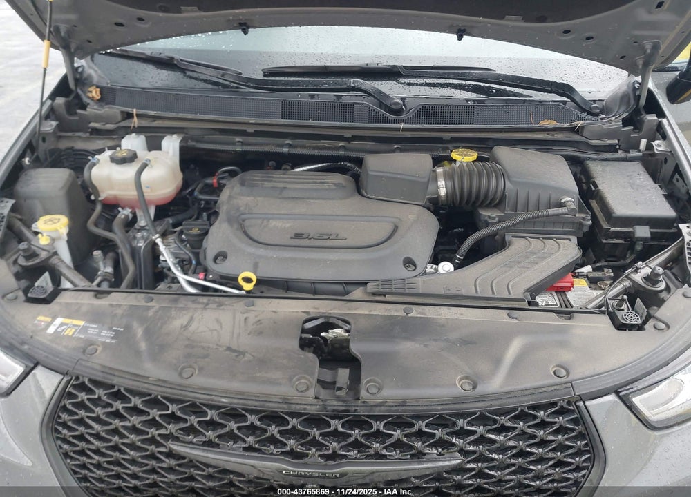 2025 CHRYSLER PACIFICA LIMITED VIN: 2C4RC1GG5SR553839