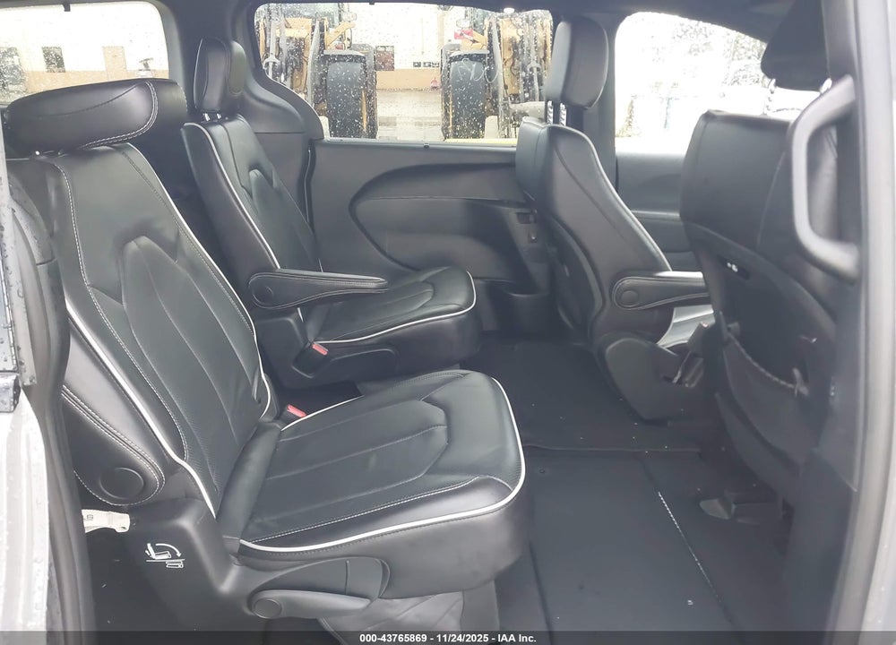2025 CHRYSLER PACIFICA LIMITED VIN: 2C4RC1GG5SR553839