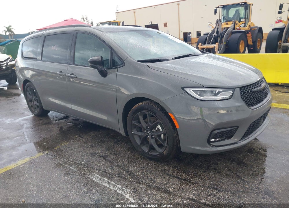 2025 CHRYSLER PACIFICA LIMITED VIN: 2C4RC1GG5SR553839