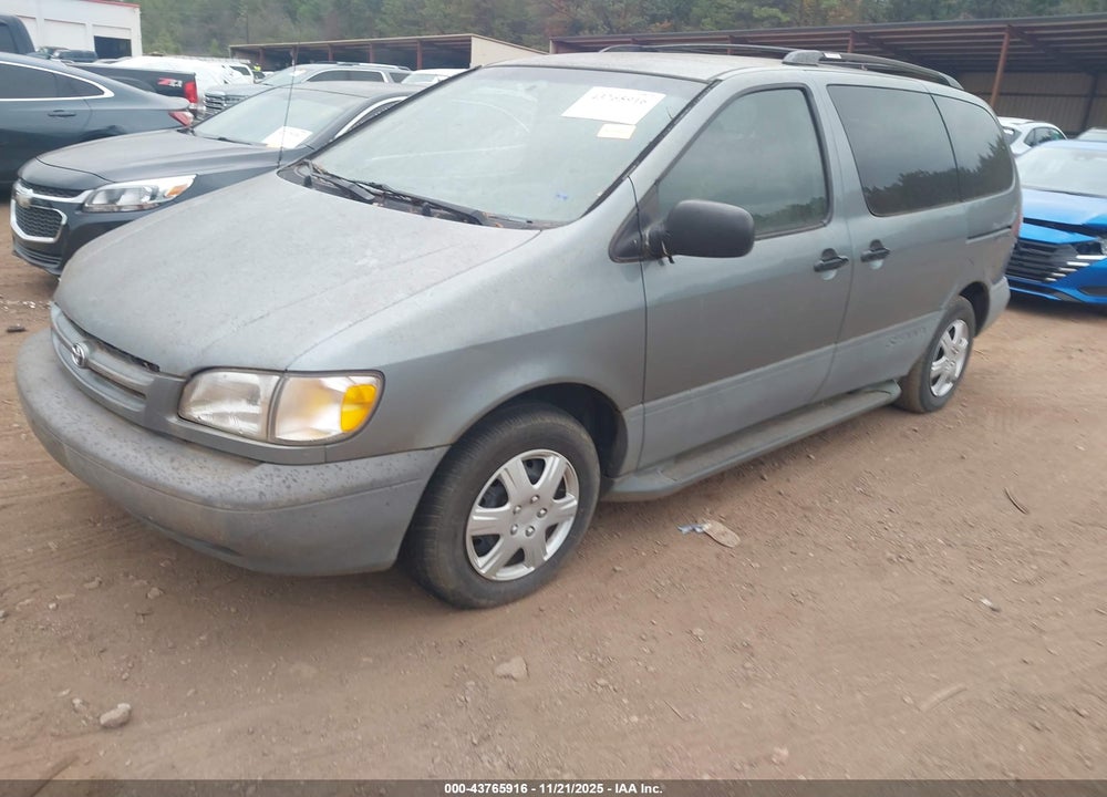2000 TOYOTA SIENNA LE VIN: 4T3ZF13CXYU315008