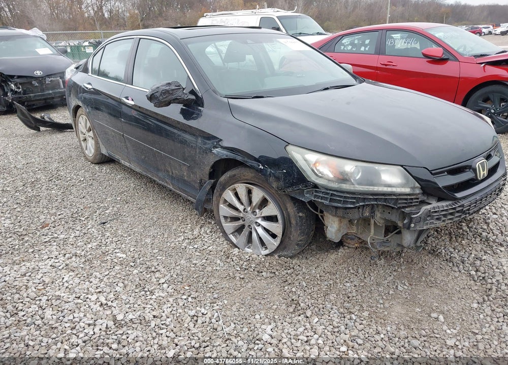 2013 HONDA ACCORD SDN EX-L VIN: 1HGCR2F89DA006585