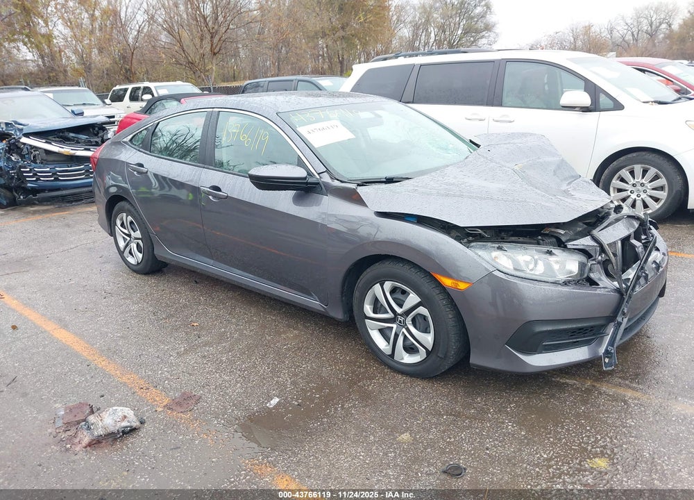 2018 HONDA CIVIC LX VIN: 19XFC2F5XJE044158