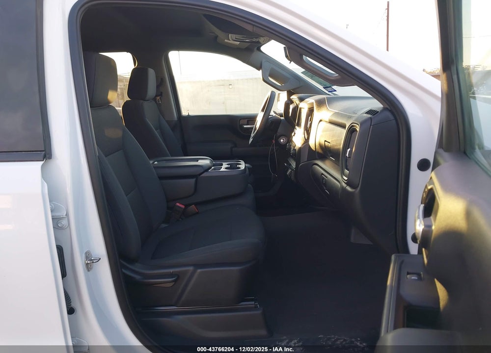 2021 CHEVROLET SILVERADO 1500 2WD  SHORT BED CUSTOM VIN: 3GCPWBEK0MG228973