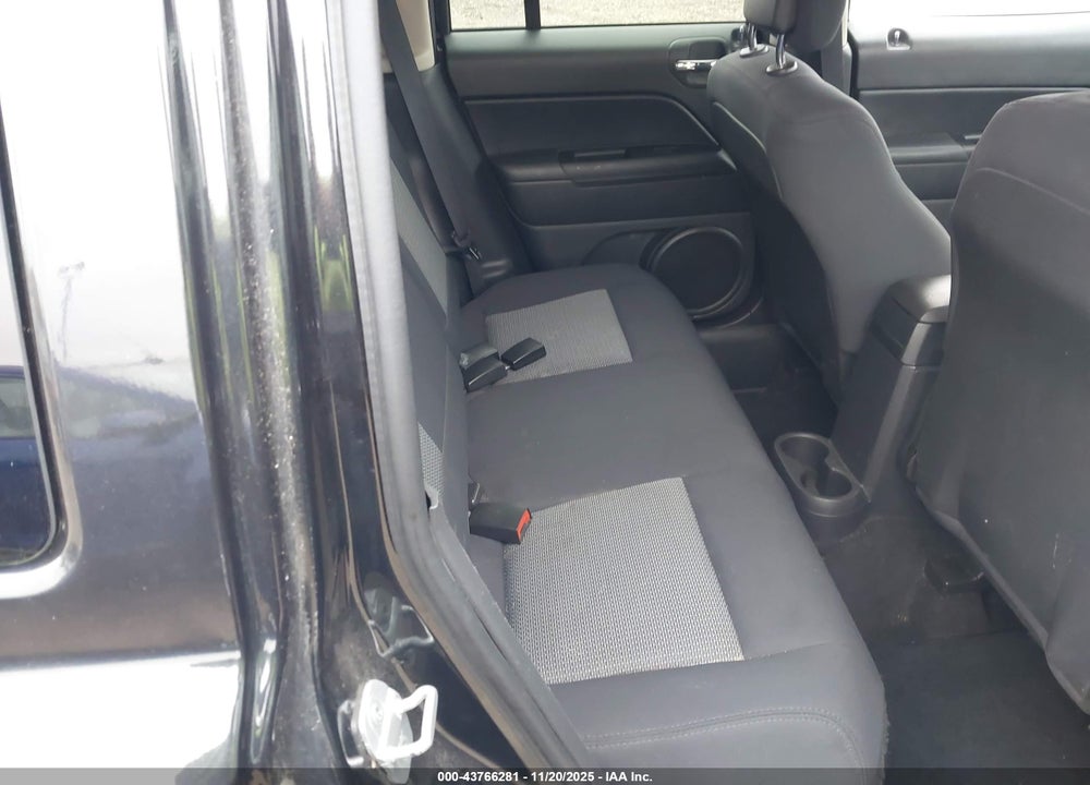 2010 JEEP PATRIOT VIN: 1J4NT1GA8AD625669