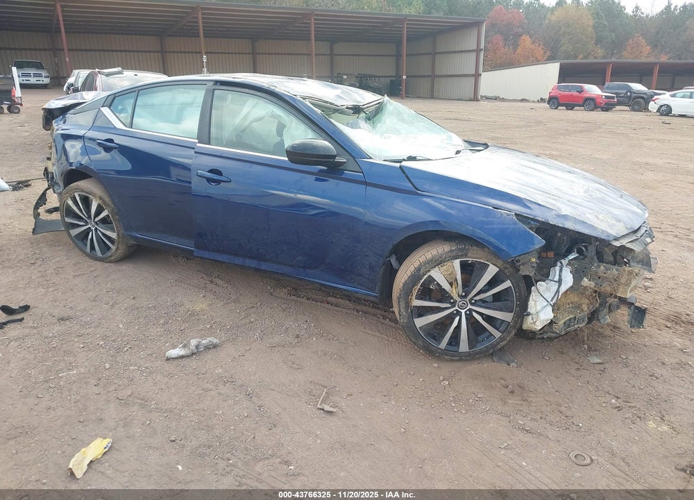 2022 NISSAN ALTIMA SR FWD VIN: 1N4BL4CV8NN315918