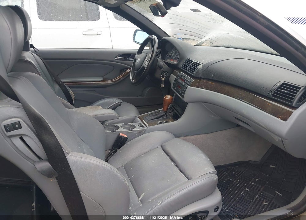 2001 BMW 330CI VIN: WBABS53411JU82887