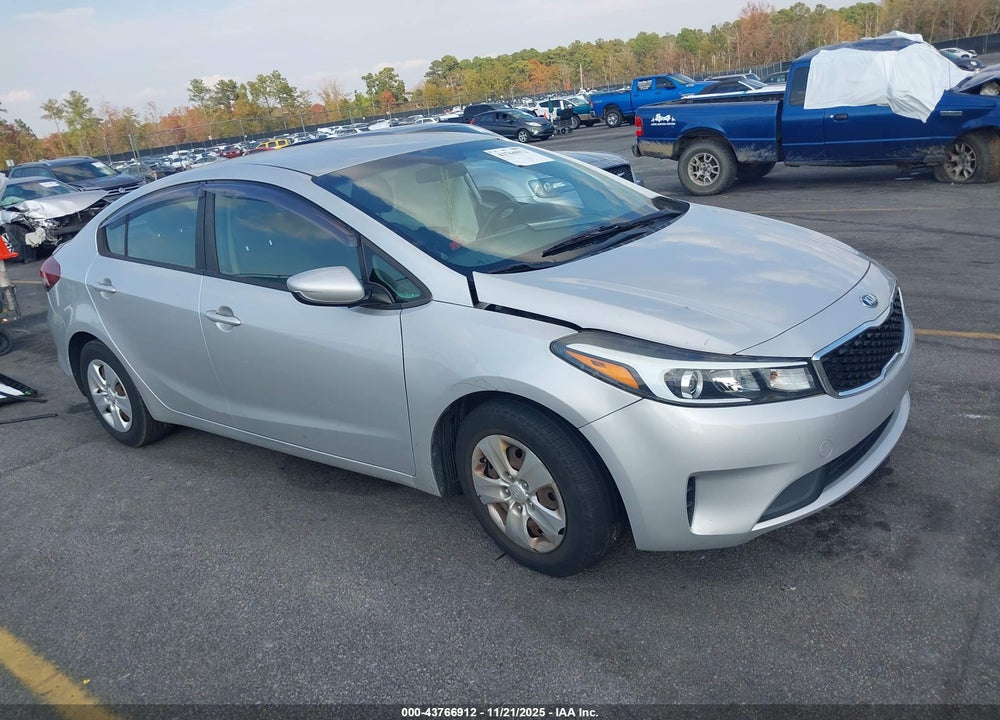 2017 KIA FORTE LX VIN: 3KPFK4A76HE053537