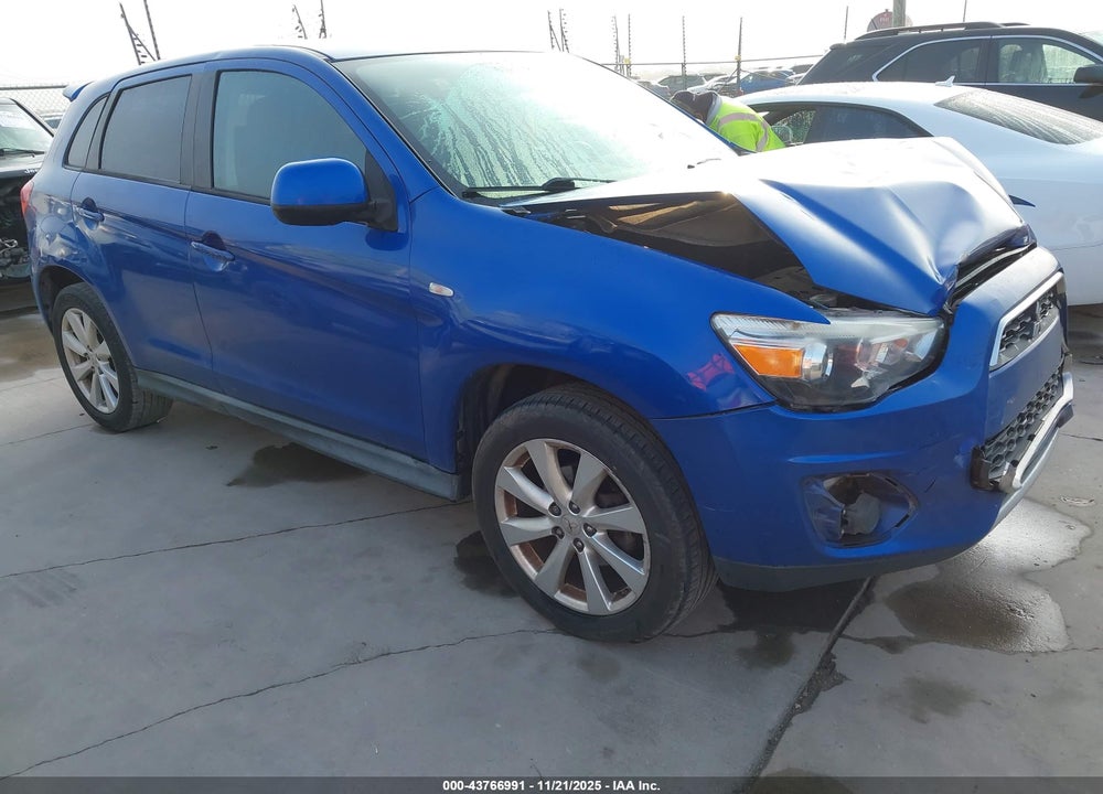 2015 MITSUBISHI OUTLANDER SPORT ES VIN: 4A4AP3AU8FE044755