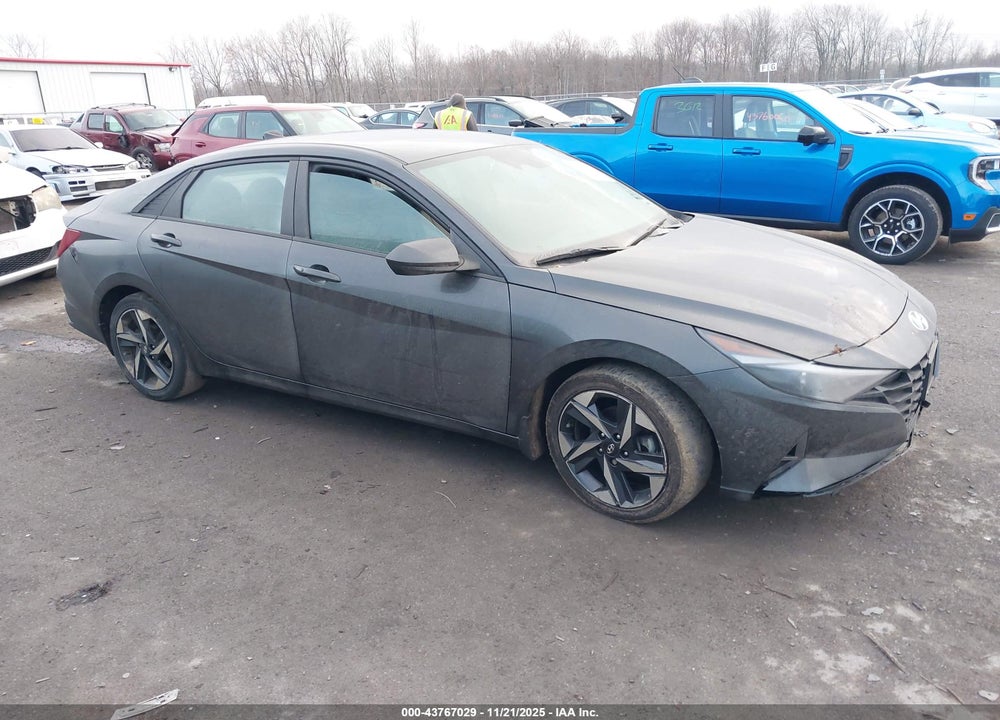 2023 HYUNDAI ELANTRA SEL VIN: 5NPLS4AG0PH100025