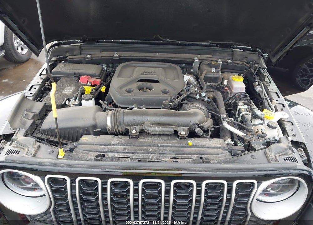 2025 JEEP WRANGLER 4-DOOR SAHARA 4X4 VIN: 1C4PJXEN4SW573900