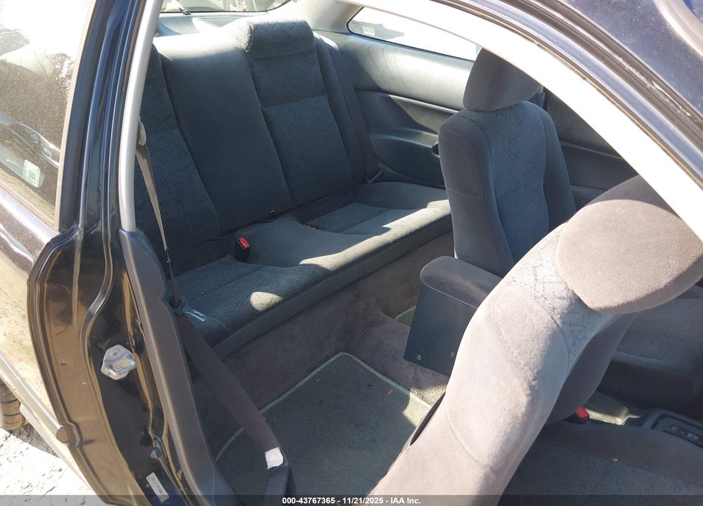 2000 HONDA CIVIC EX VIN: 1HGEJ8242YL091317