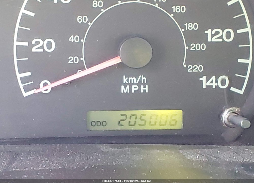 2001 HYUNDAI ELANTRA GLS VIN: KMHDN45D71U100141
