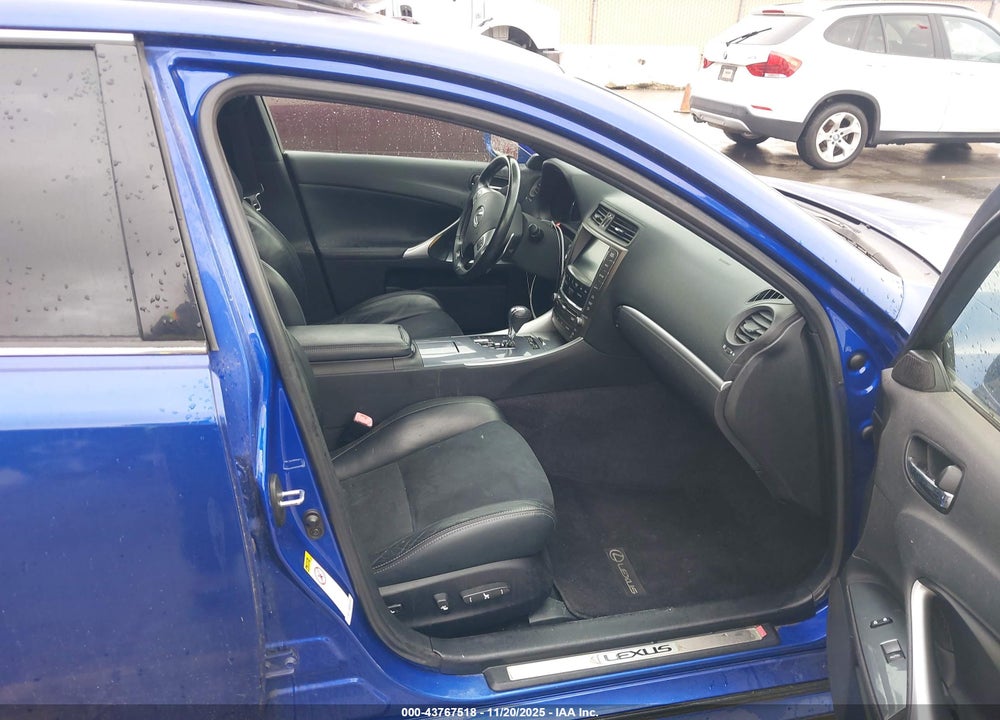 2011 LEXUS IS 250 VIN: JTHBF5C23B5152067