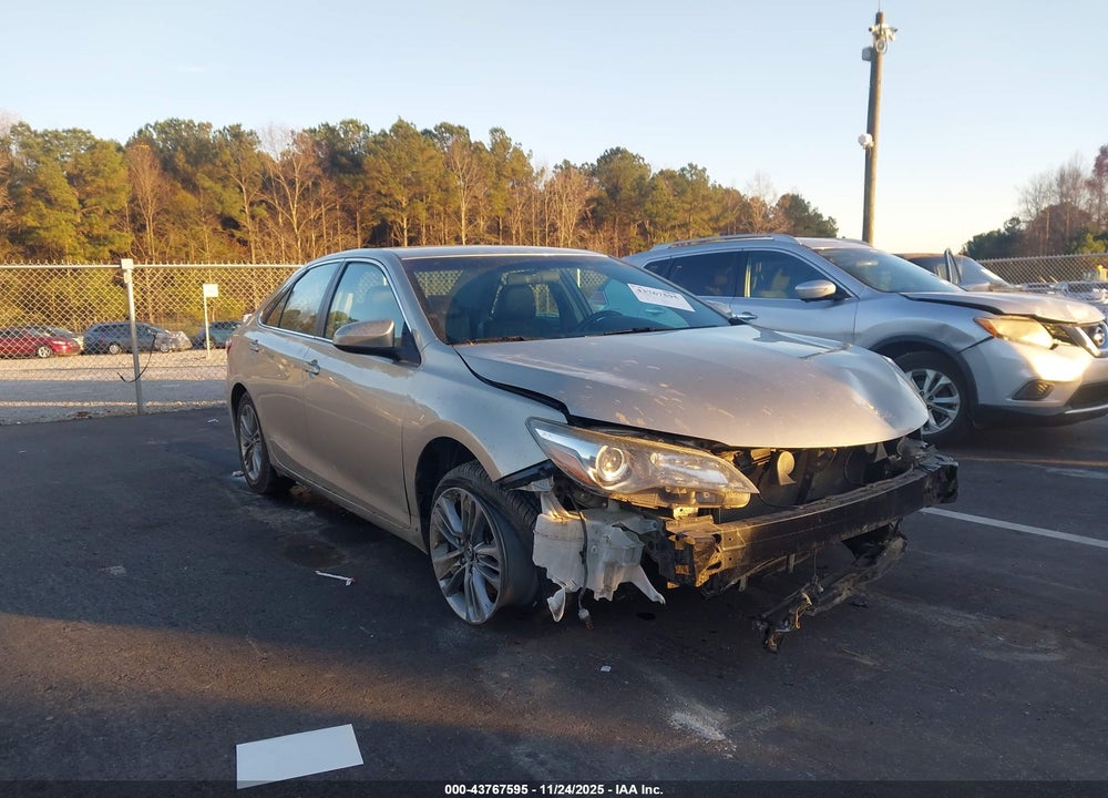 2015 TOYOTA CAMRY SE VIN: 4T1BF1FK1FU493934