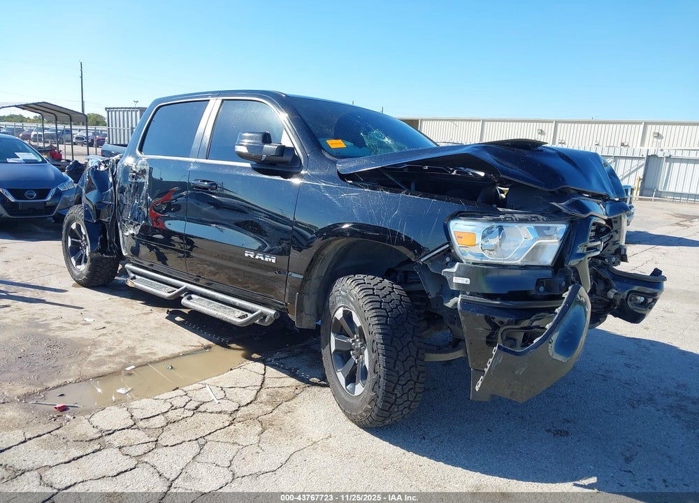 2021 RAM 1500 BIG HORN  4X4 5'7 BOX VIN: 1C6SRFFT0MN771612