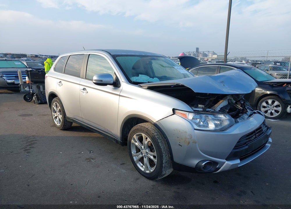 2015 MITSUBISHI OUTLANDER SE VIN: JA4AZ3A37FZ008714