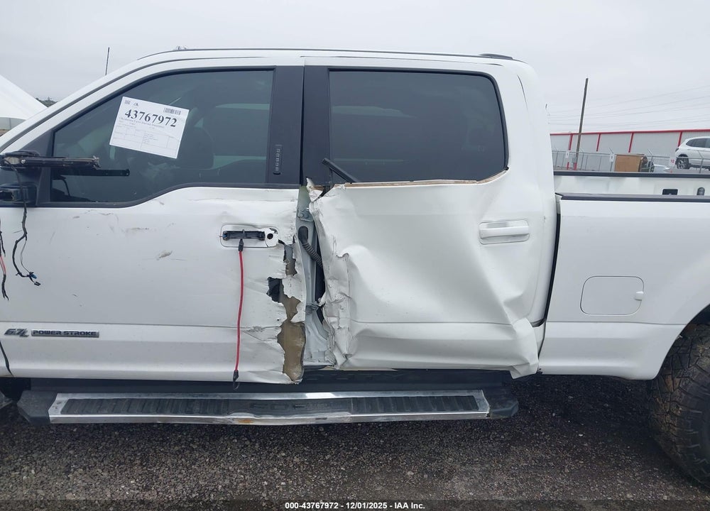 2022 FORD F-250 LARIAT VIN: 1FT7W2BT5NEE32447