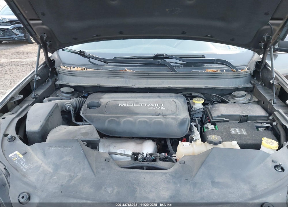 2019 JEEP CHEROKEE LATITUDE PLUS 4X4 VIN: 1C4PJMLB5KD194553
