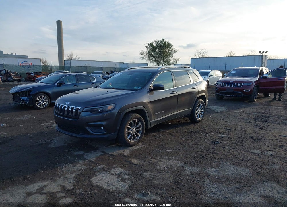 2019 JEEP CHEROKEE LATITUDE PLUS 4X4 VIN: 1C4PJMLB5KD194553