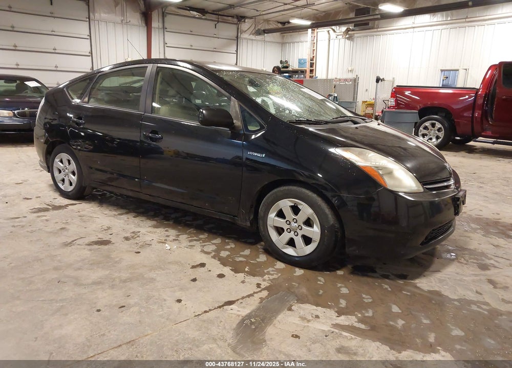 2008 TOYOTA PRIUS VIN: JTDKB20U683320290