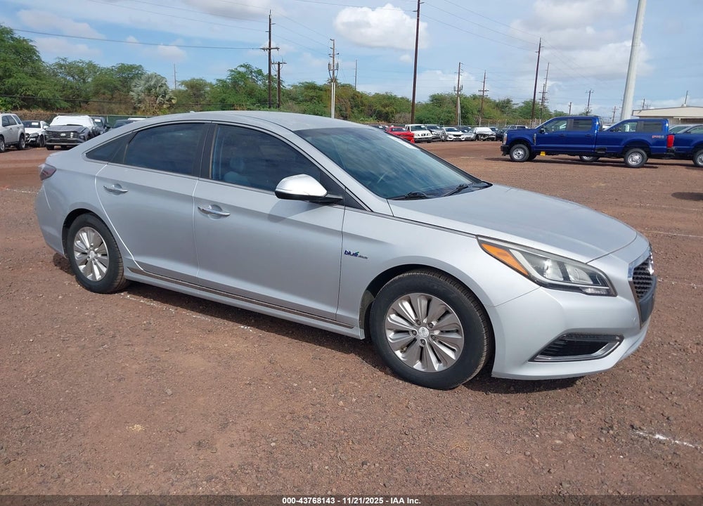 2017 HYUNDAI SONATA HYBRID SE VIN: KMHE24L35HA065358