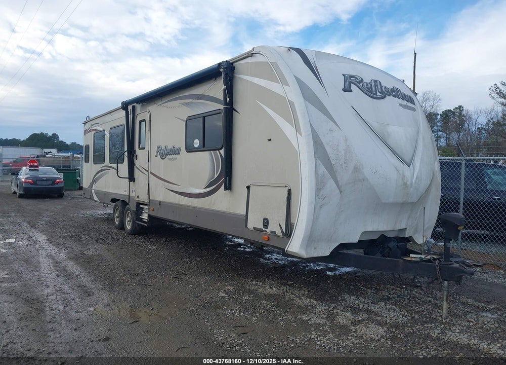 2015 GRAND DESIGN REFLECTION VIN: 573TR3720F3302092