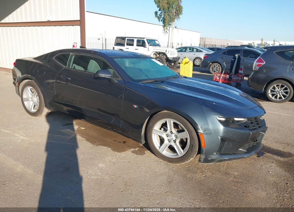 2021 CHEVROLET CAMARO RWD  1LT VIN: 1G1FB1RX9M0138385