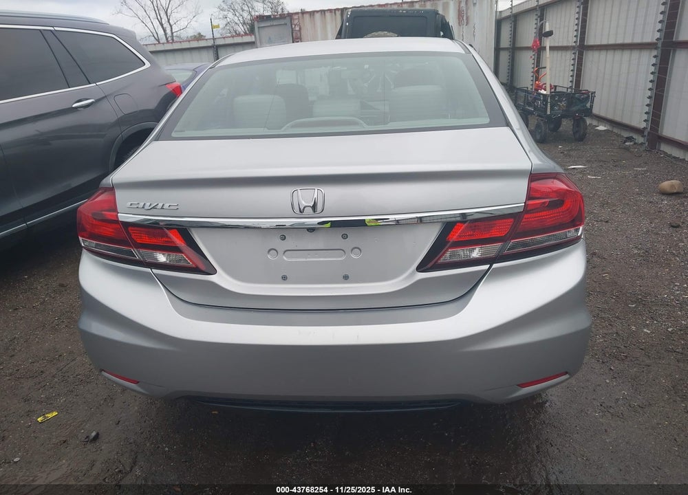 2015 HONDA CIVIC LX VIN: 19XFB2F50FE275533