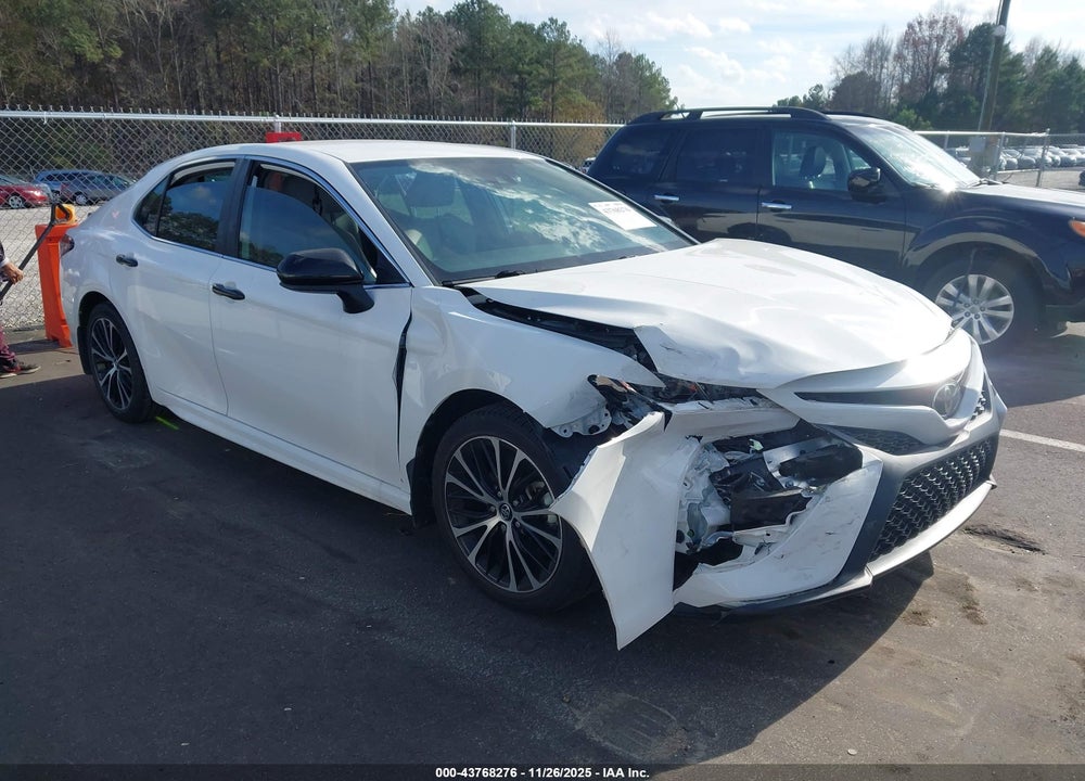 2019 TOYOTA CAMRY SE VIN: 4T1B11HK3KU725326