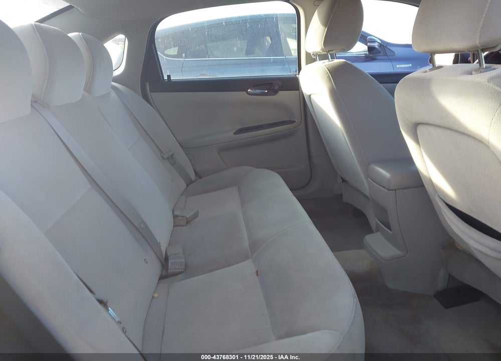 2011 CHEVROLET IMPALA LT VIN: 2G1WG5EK8B1116107