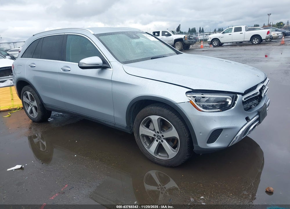 2022 MERCEDES-BENZ GLC 300 SUV VIN: W1N0G8DB2NG105183